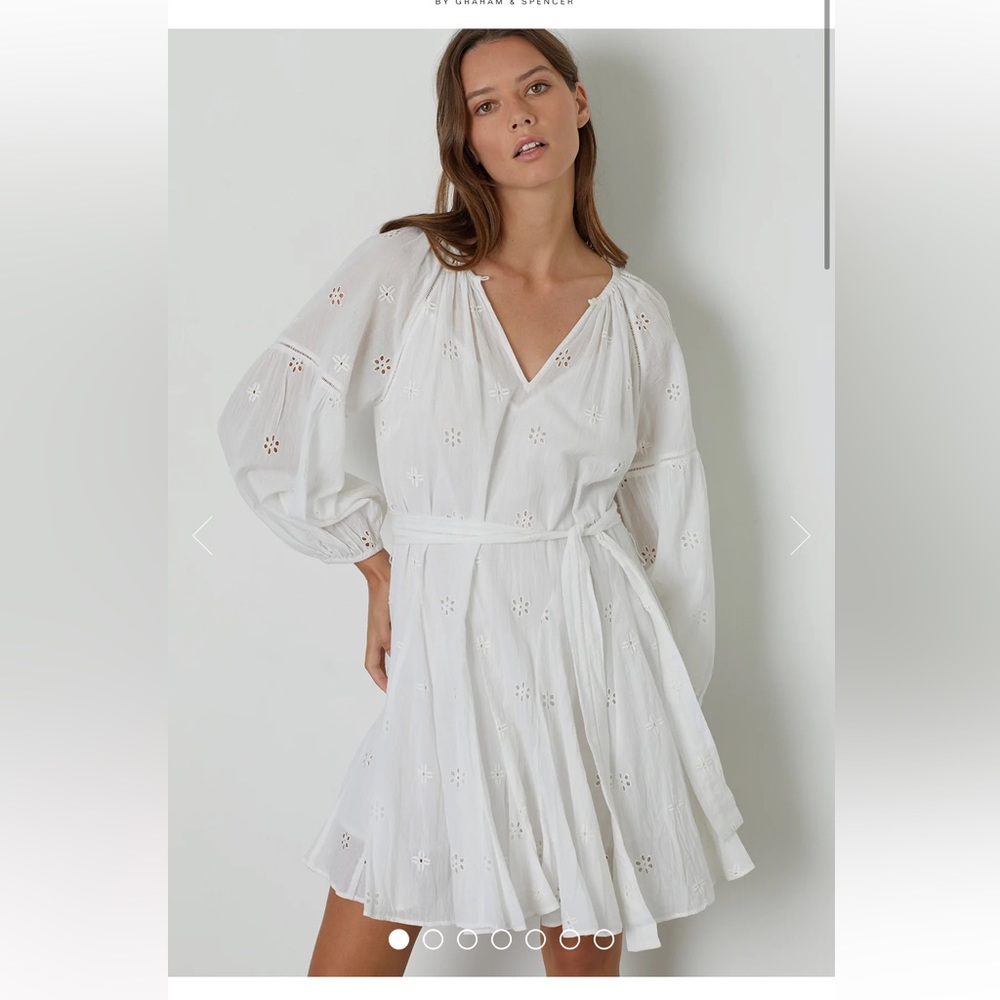 Velvet by Graham and Spencer GRACIE COTTON EYELET DRESS size Med white eyelet